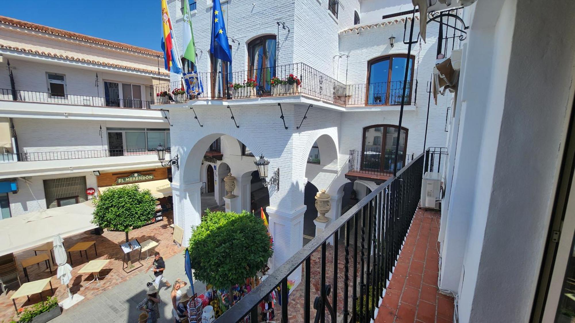 ネルハR1357 Balcon De Europaアパートメント エクステリア 写真
